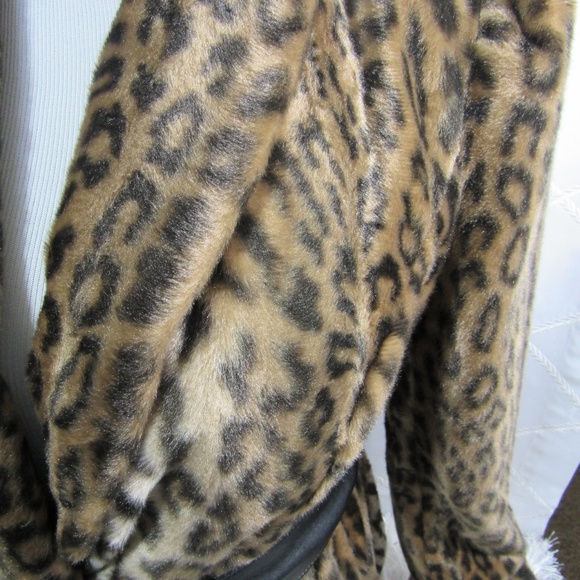 INC Leopard Print Fur Jack -Missing Belt - Picture 2 of 6